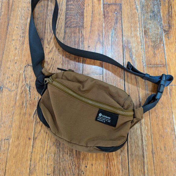 lululemon athletica Brown Crossbody Bag - Picture 2 of 4